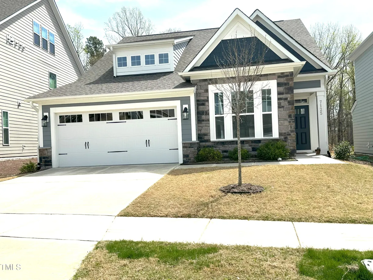 Raleigh, NC Real Estate | View 7125 Crested Iris | 4 Beds, 3 Baths