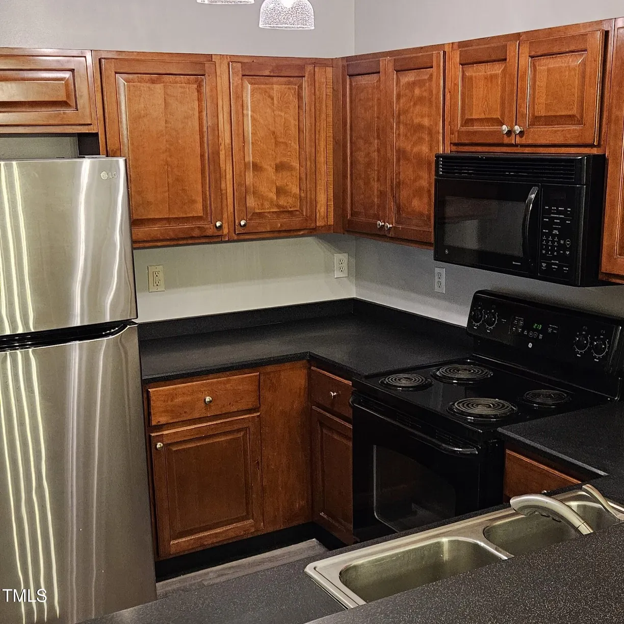 Raleigh, NC Real Estate | View 2631 Oldgate, 101 | Listing