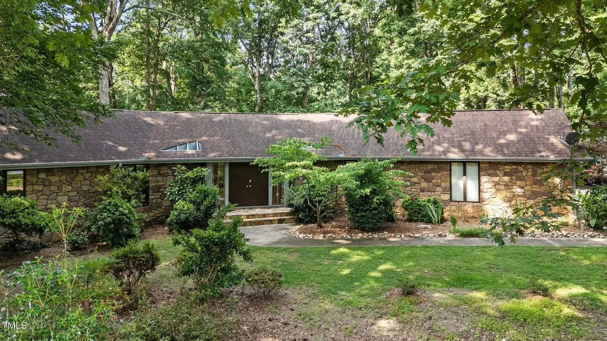 Raleigh, NC Real Estate | View 8805 Leesville | 2 Beds, 2 Baths
