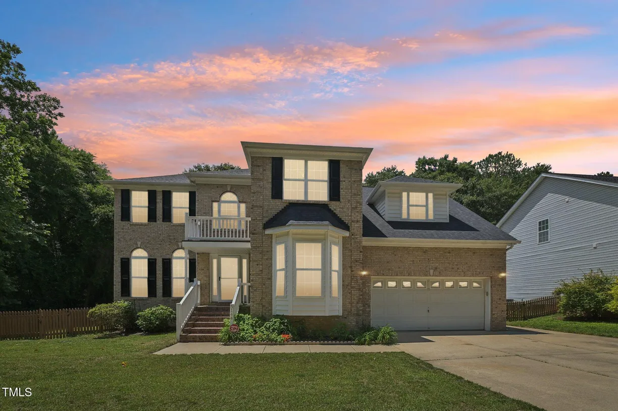 Raleigh, NC Real Estate | View 5144 Pinehall Wynd | 4 Beds, 2 Baths