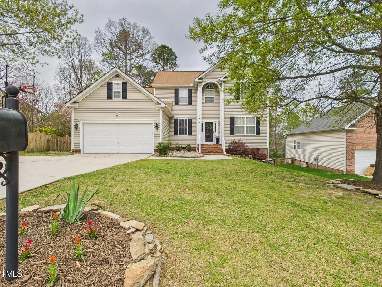 Raleigh, NC Real Estate | View 3705 Andoversford | 5 Beds, 2 Baths