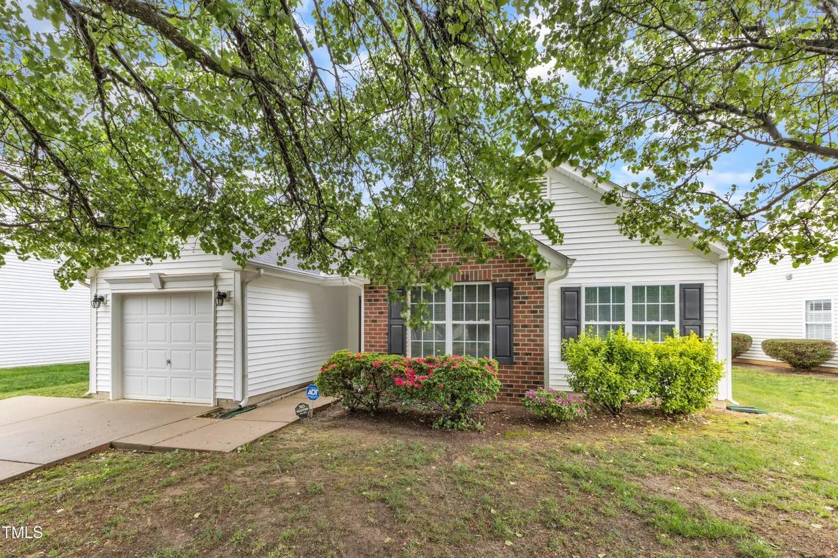 Raleigh, NC Real Estate | View 6308 Saybrooke | 3 Beds, 2 Baths