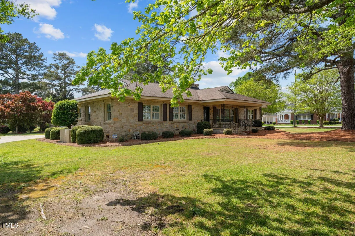 Raleigh, NC Real Estate | View 609 W Main | Listing
