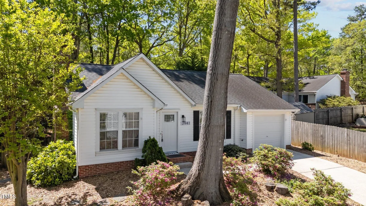 Raleigh, NC Real Estate | View 2941 Golden Oak Ct | Listing