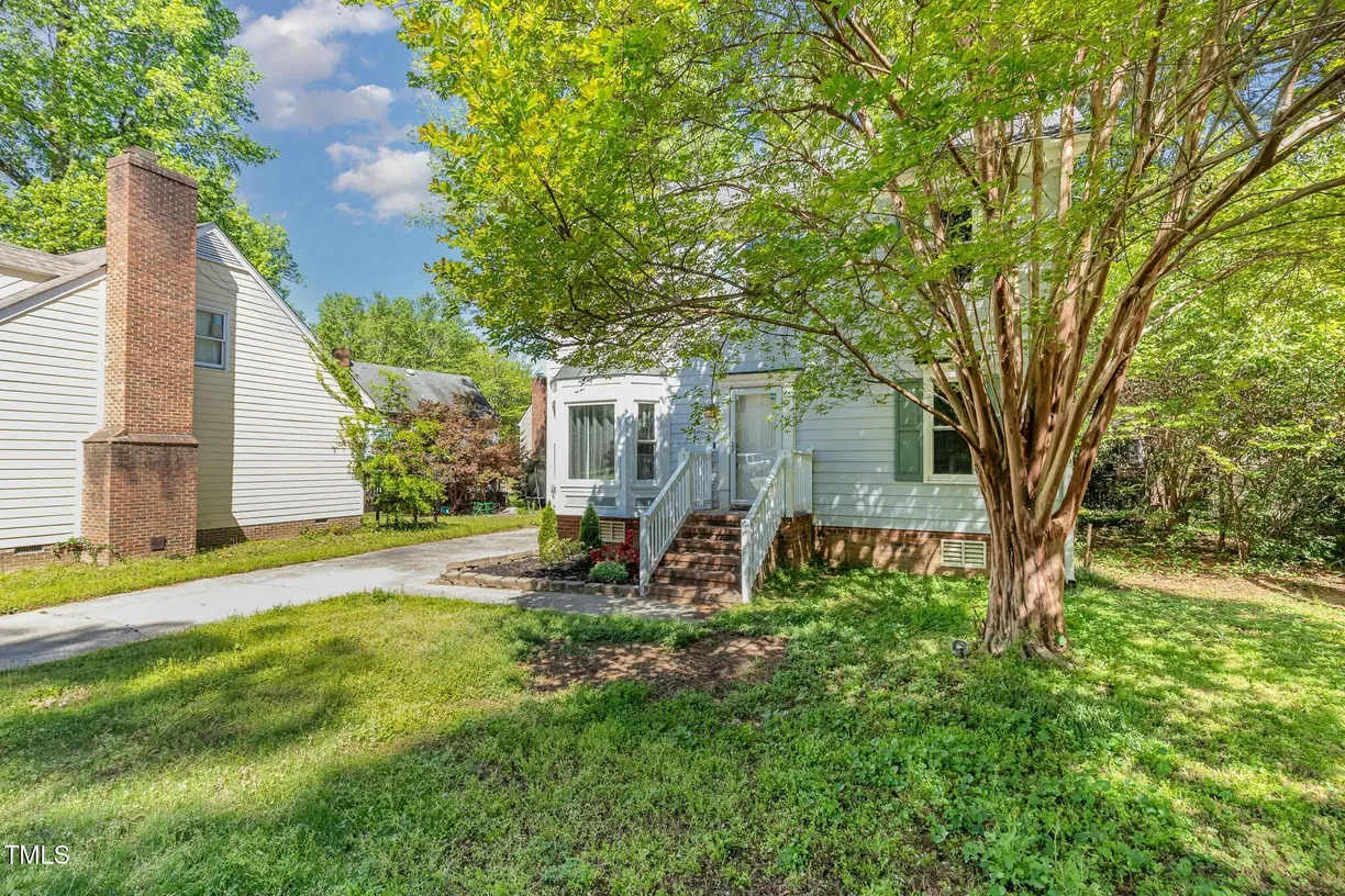 Raleigh, NC Real Estate | View 3109 E Folkestone | Listing
