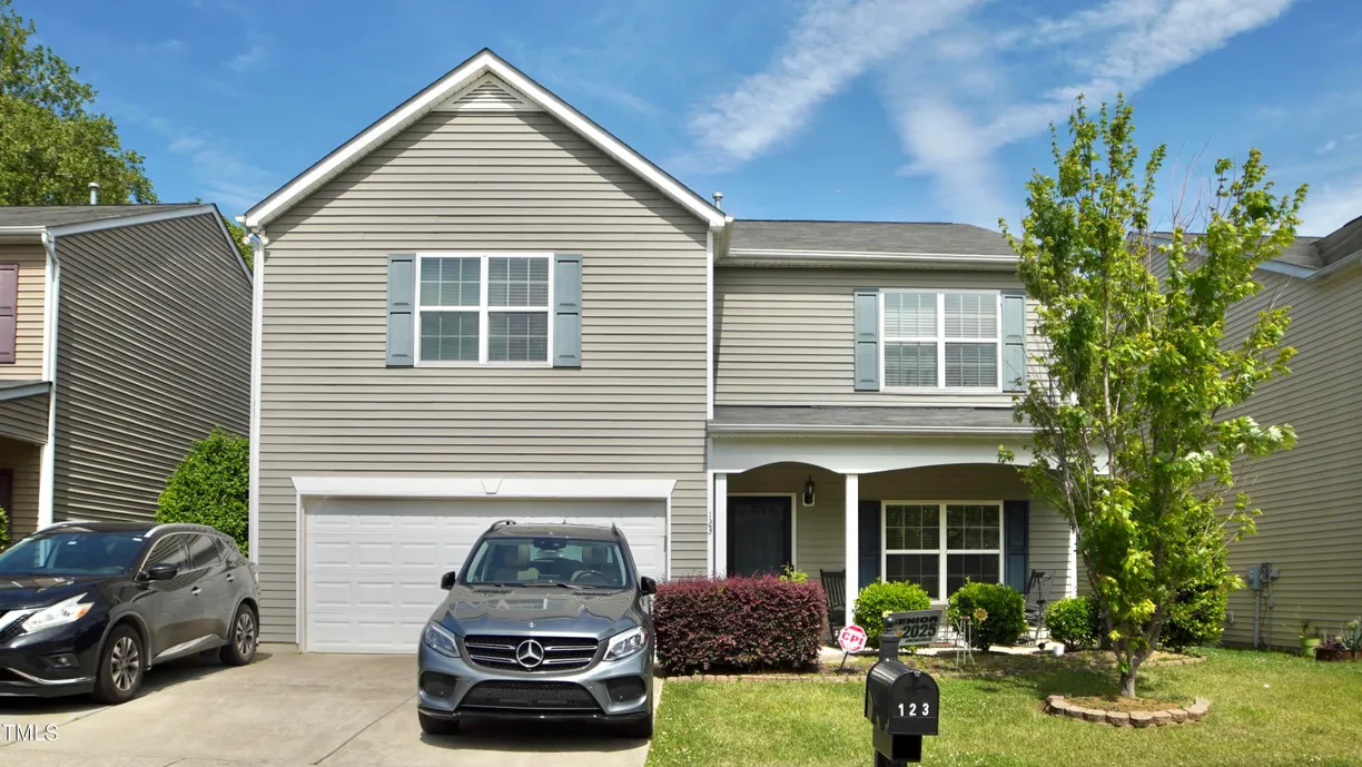 Raleigh, NC Real Estate | View 123 Charndon | 5 Beds, 2 Baths