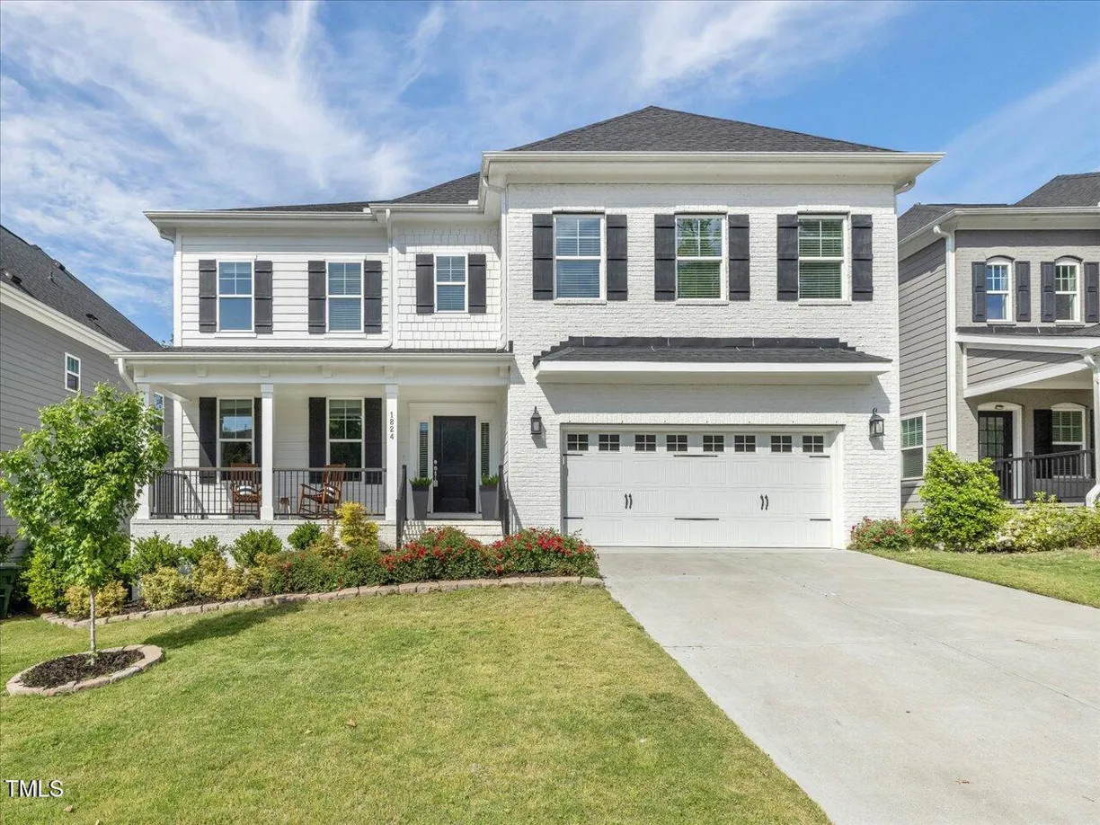 Raleigh, NC Real Estate | View 1824 Amberly Ledge | 5 Beds, 4 Baths