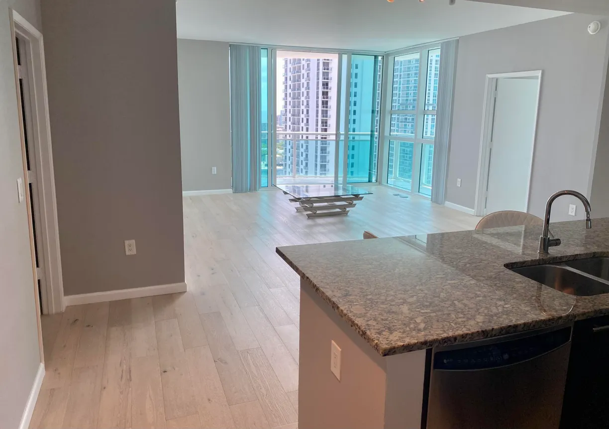 951 Brickell Avenue #3611, Miami, FL 33131 Property for sale