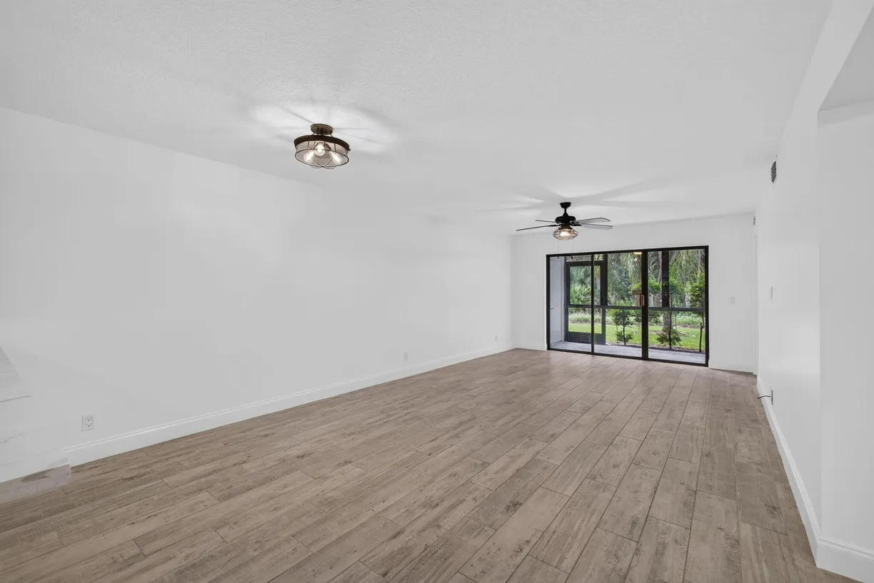 1701 Sabal Ridge Circle #D, Palm Beach Gardens, FL 33418 Property for sale