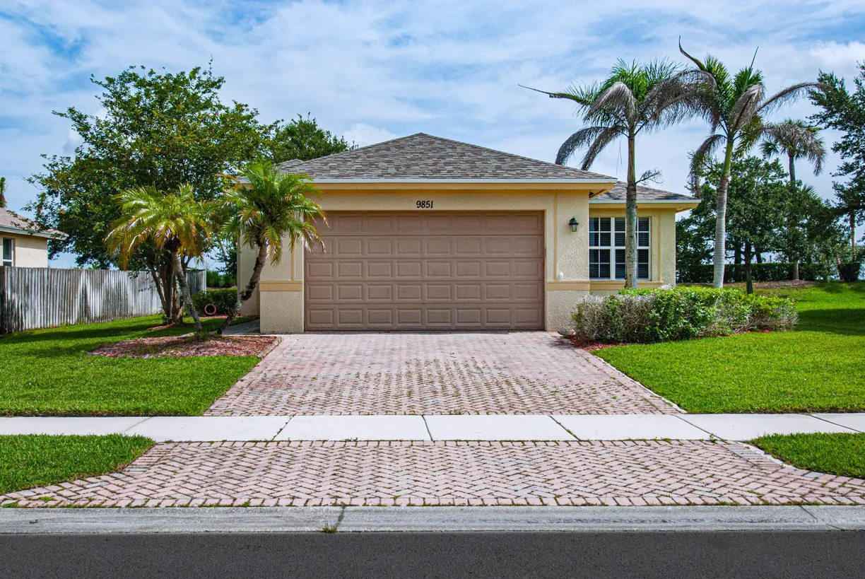 9851 E Verona Circle, Vero Beach, FL 32966 Property for sale