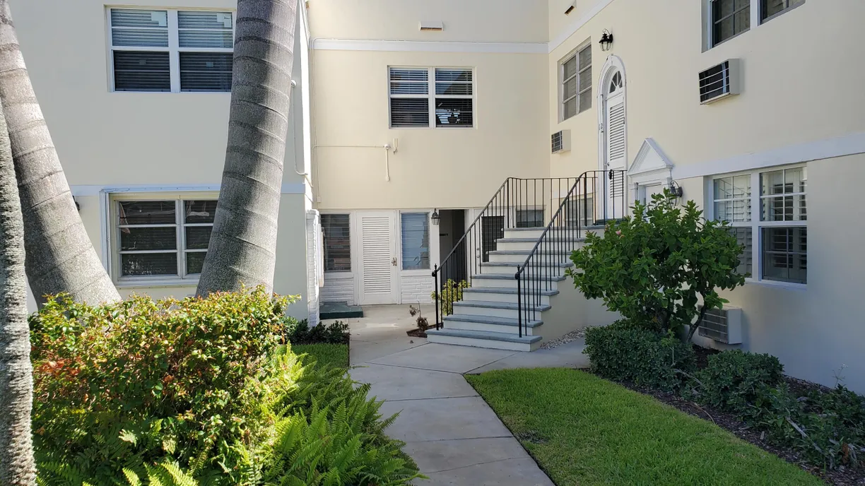 31 S Golfview Road #12, Lake Worth, FL 33460 Property for sale