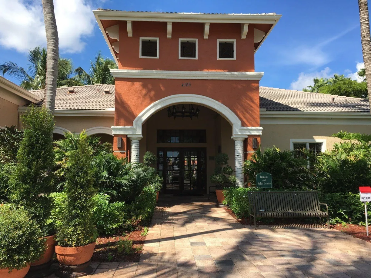 4163 N HAVERHILL Road #1220, West Palm Beach, FL 33417 Property for sale