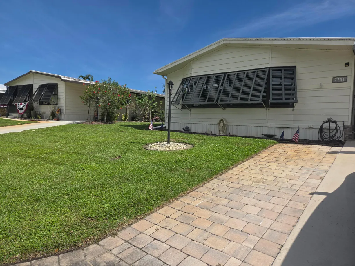 7701 SE SHENANDOAH Drive, Hobe Sound, FL 33455 Property for sale