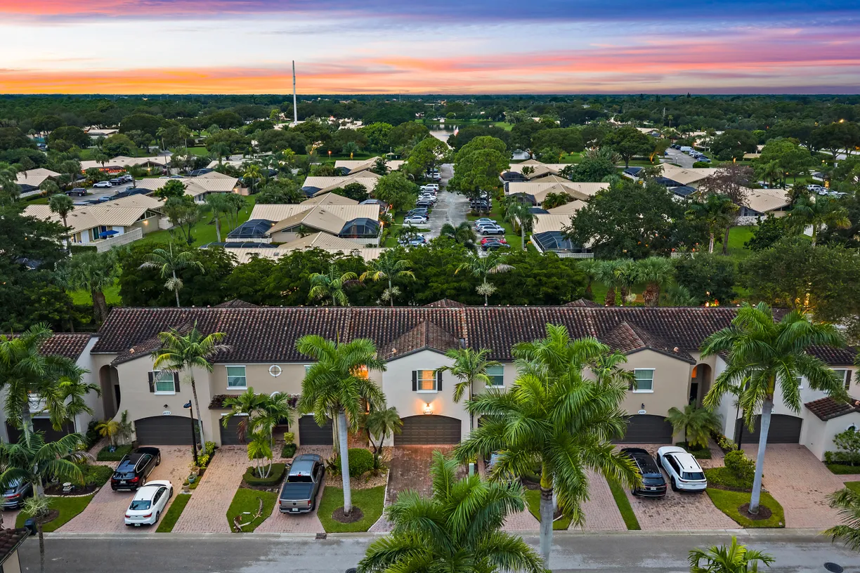 4677 Mediterranean Circle, Palm Beach Gardens, FL 33418 Property for sale