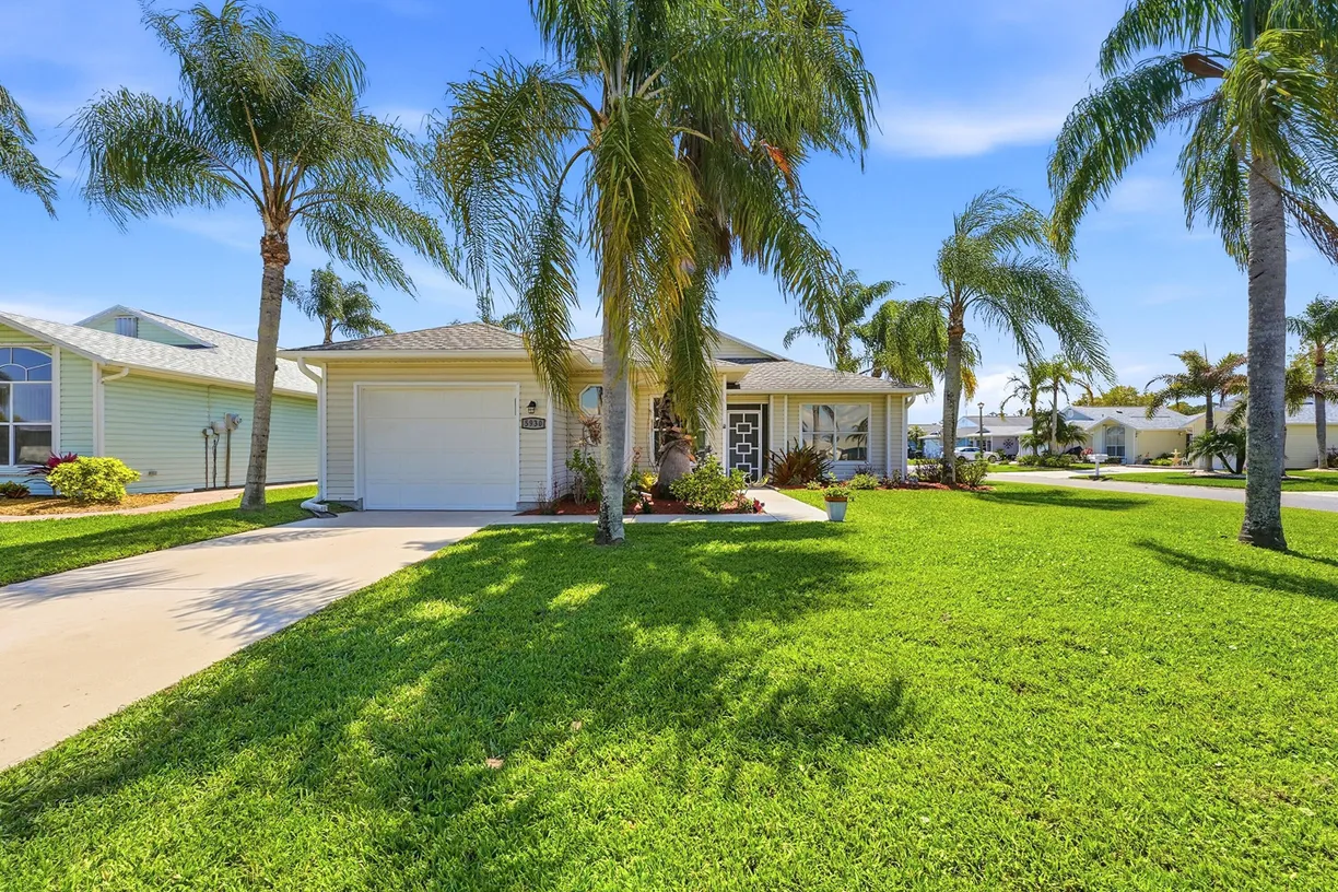 5930 Foxtail Way, Fort Pierce, FL 34982 Property for sale