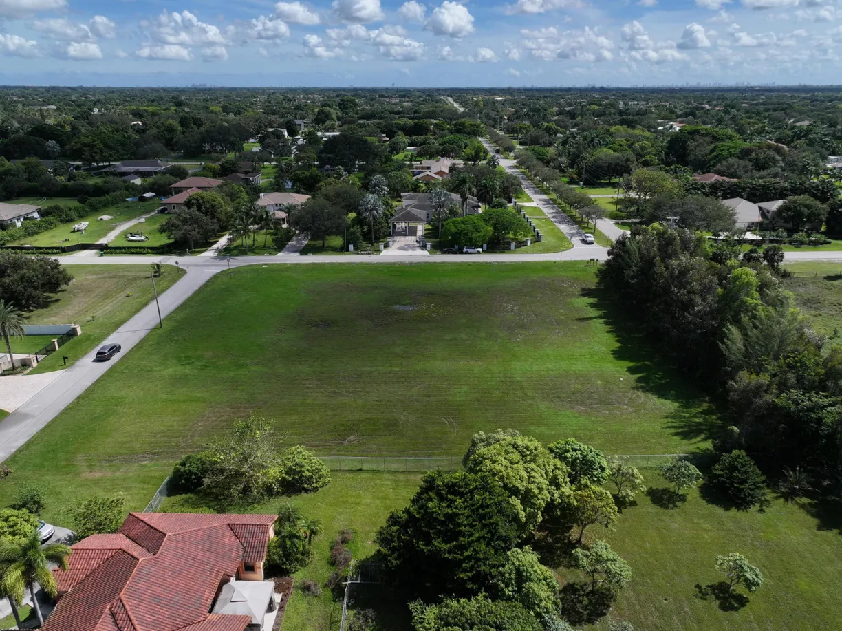 16600 SW 59TH Court, Southwest Ranches, FL 33331 Property for sale