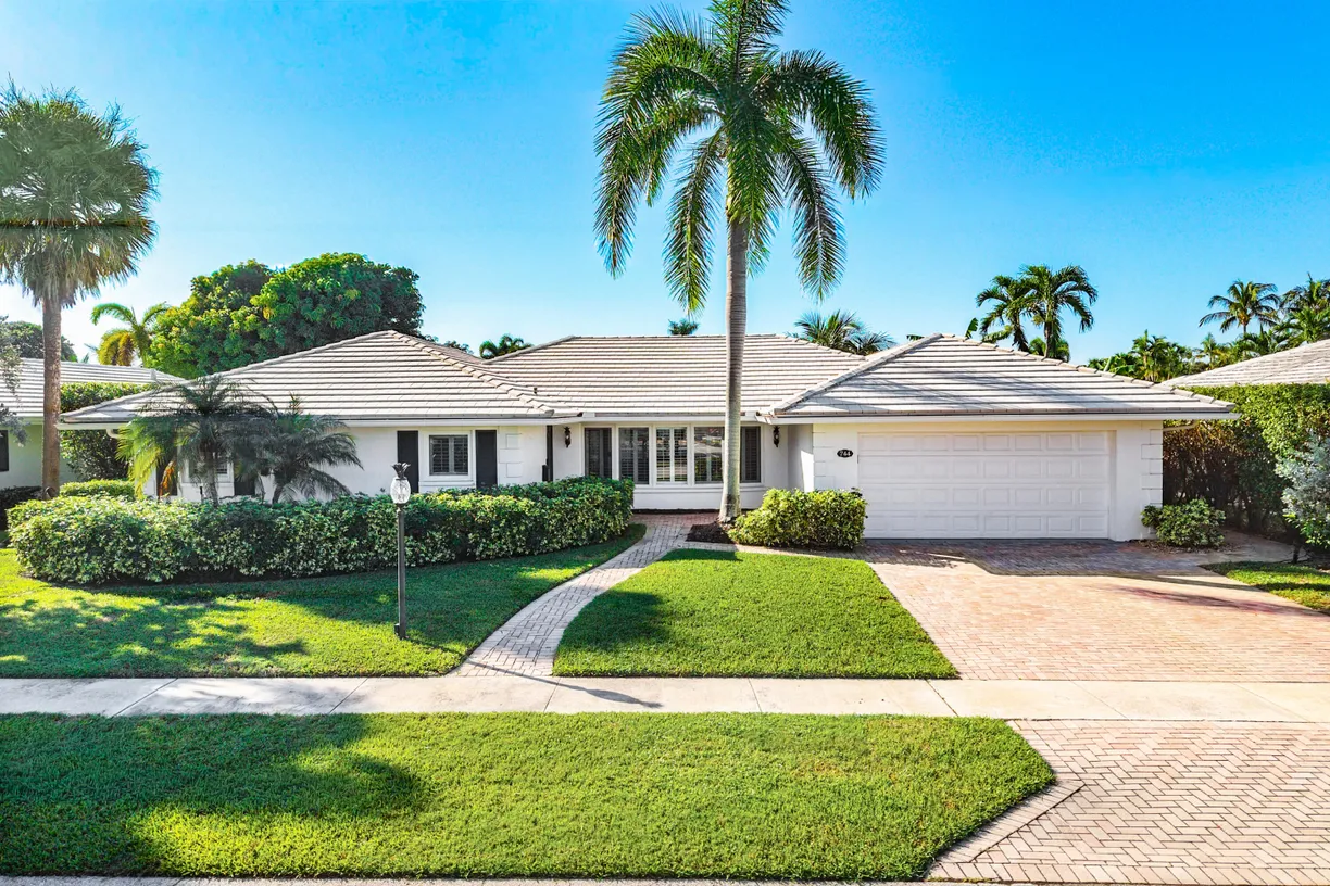 744 Peachtree Lane, Boca Raton, FL 33486 Property for sale