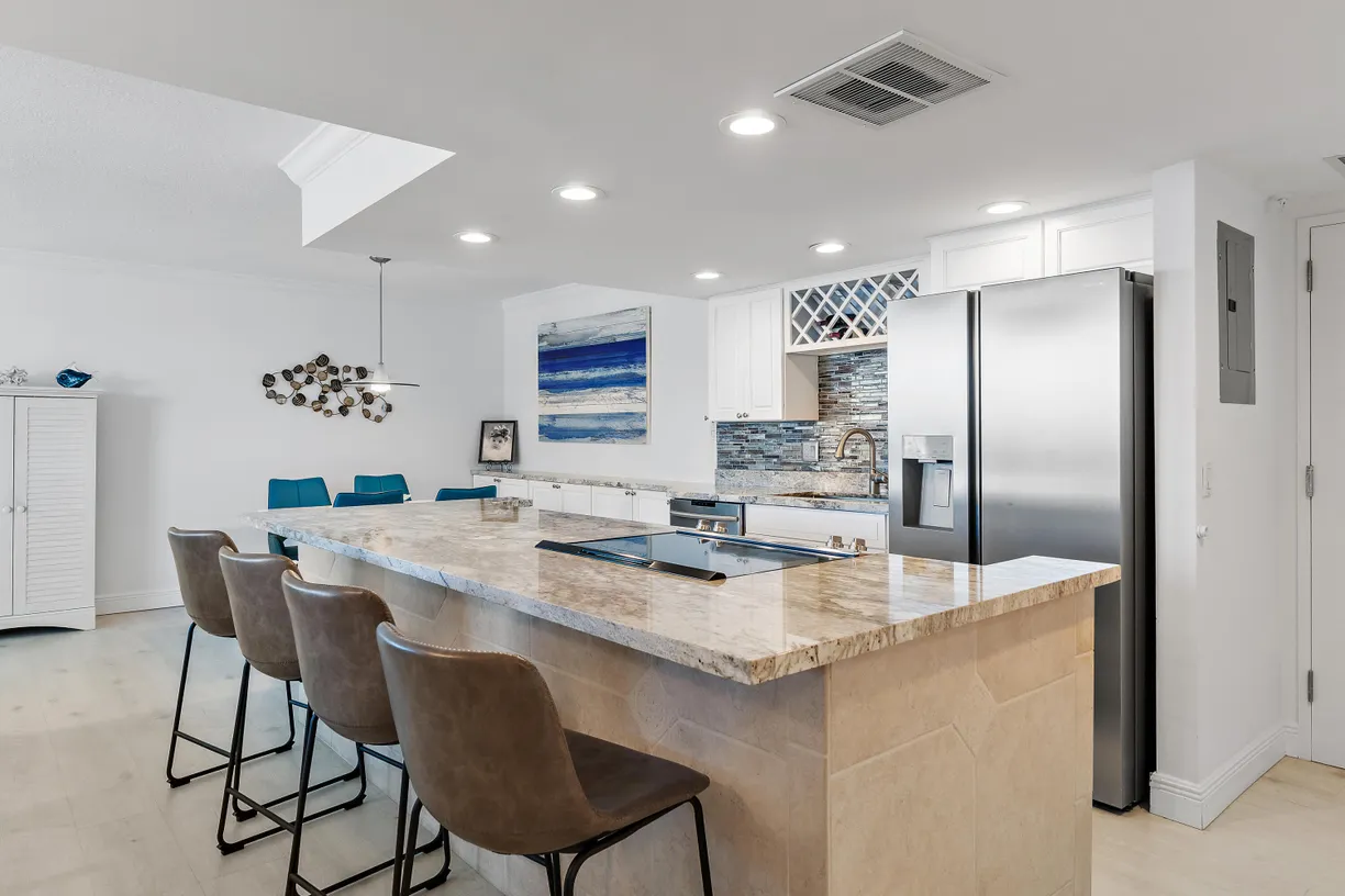 5440 N OCEAN Drive #PH205, Singer Island, FL 33404 Property for sale