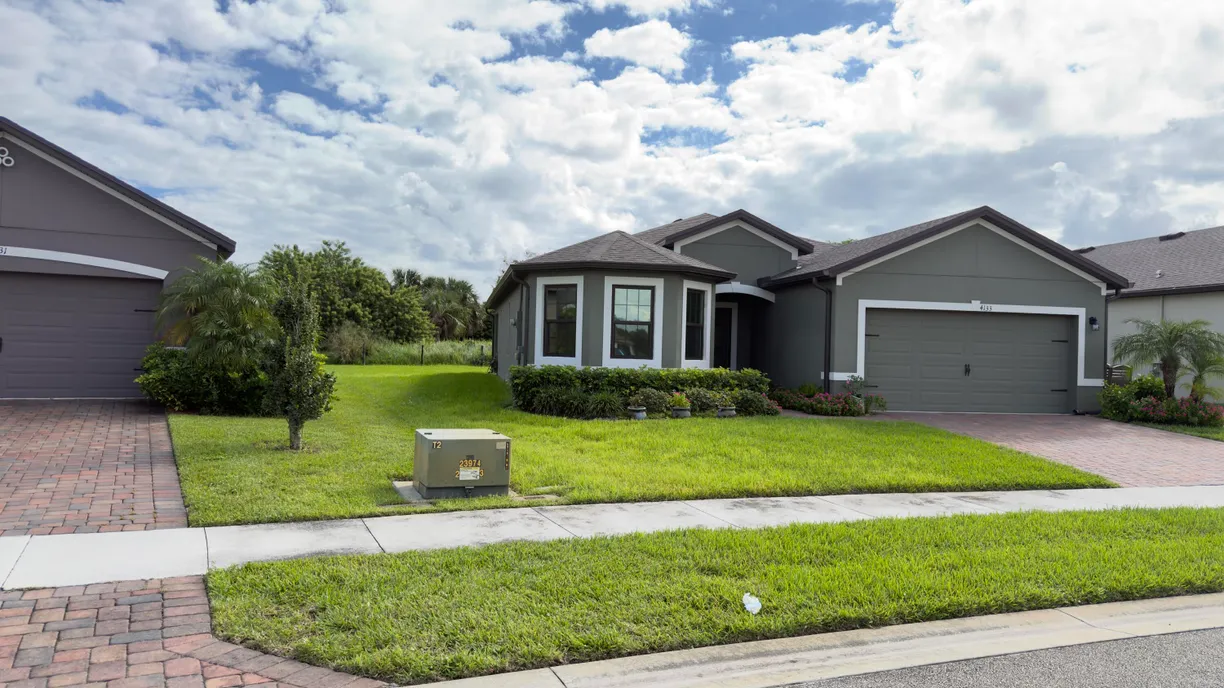 4133 Keeson Circle W, Vero Beach, FL 32967 Property for sale