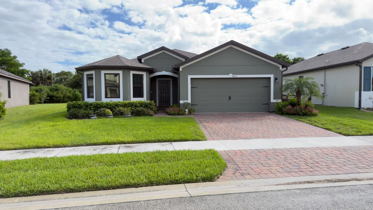 4133 Keeson Circle W, Vero Beach, FL 32967 Property for sale