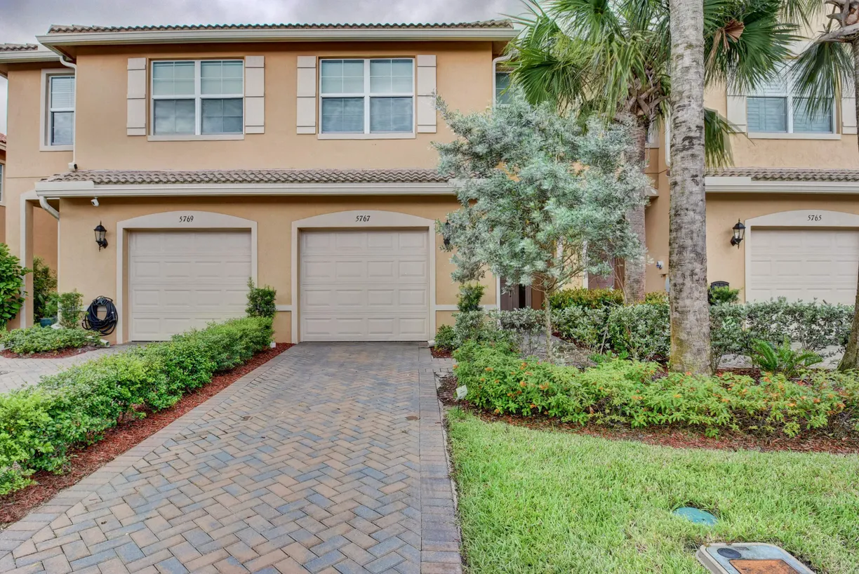 5767 Monterra Club Drive, Lake Worth, FL 33463 Property for sale