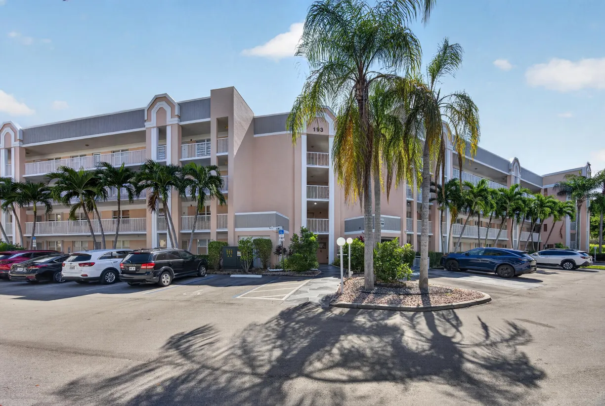 2560 NW 103RD Avenue #206, Sunrise, FL 33322 Property for sale
