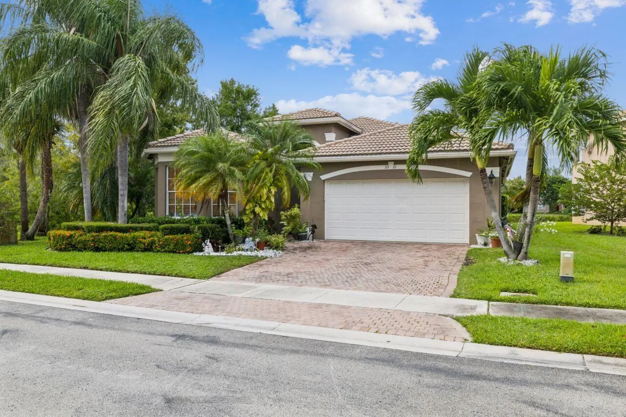 5521 ALBIN Drive, Greenacres, FL 33463 Property for sale