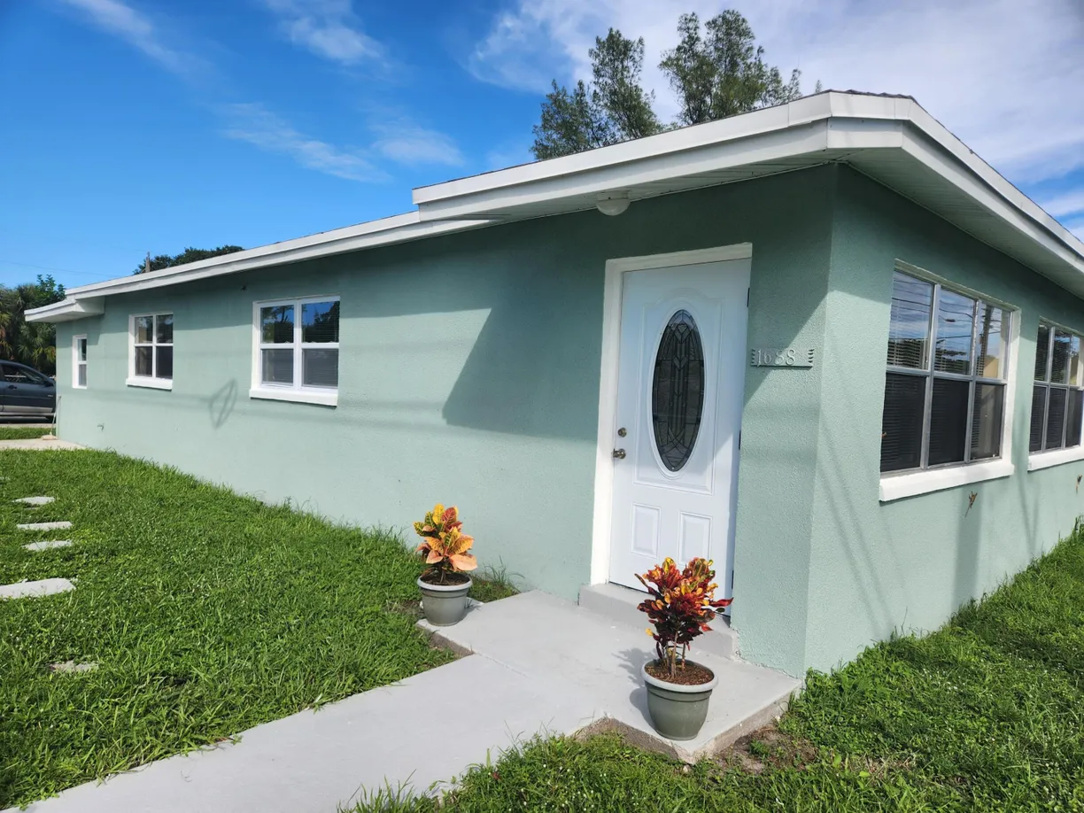 1688 W 10th Street, Riviera Beach, FL 33404 Property for sale