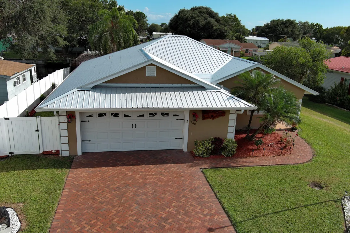 1238 24TH Street, Okeechobee, FL 34974 Property for sale