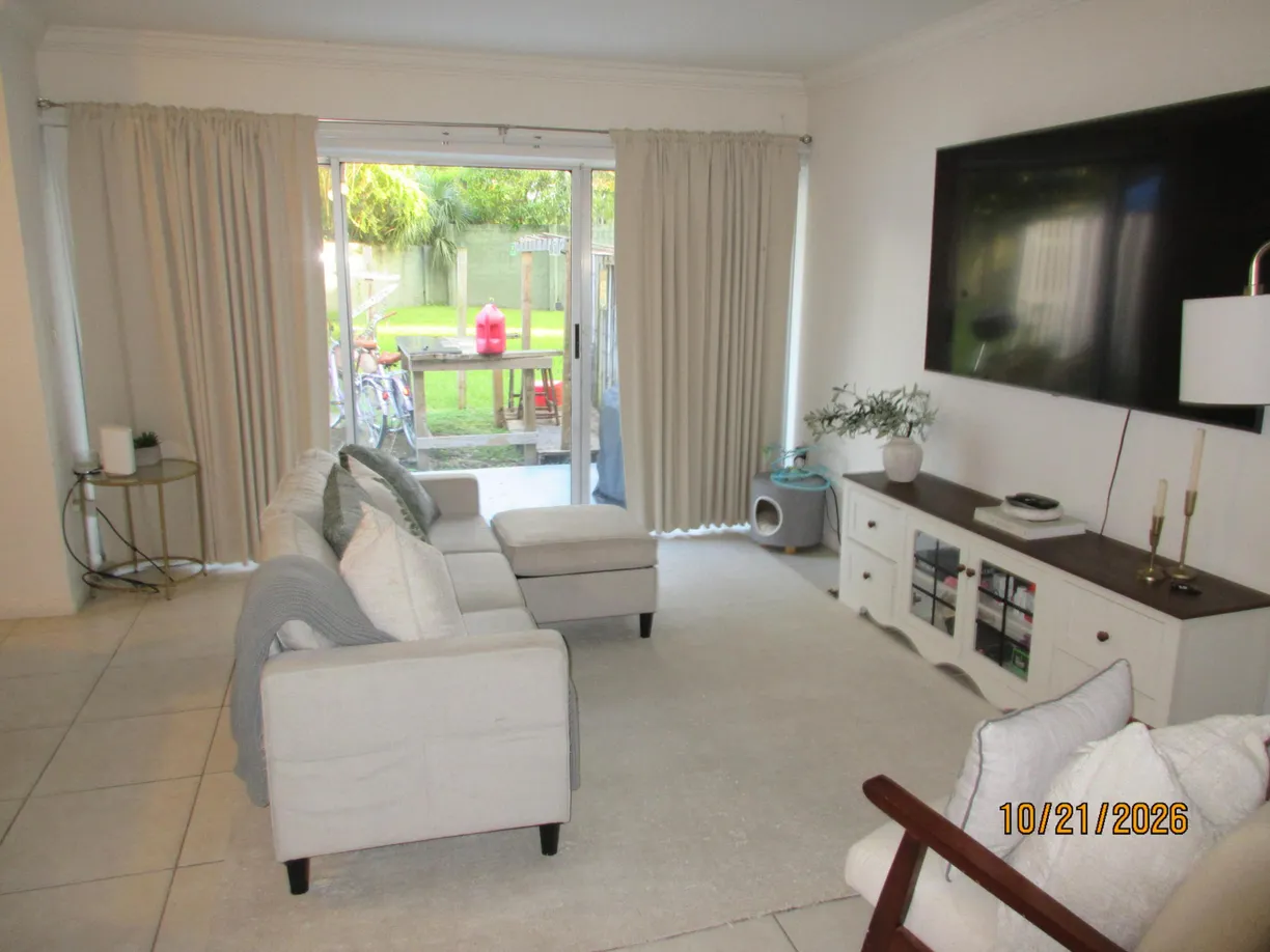836 CRYSTAL LAKE Drive, Deerfield Beach, FL 33064 Property for sale