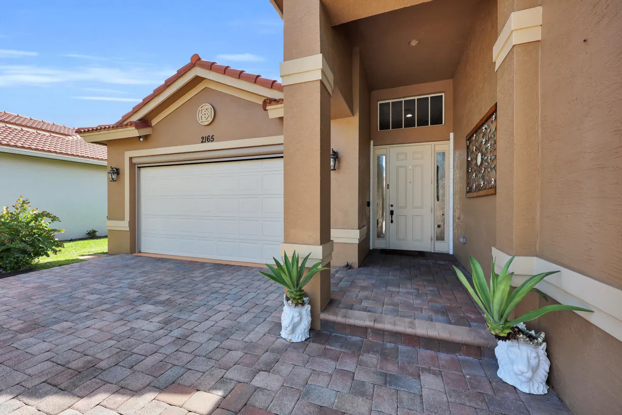 2165 Newport Isles Boulevard, Port St Lucie, FL 34953 Property for sale