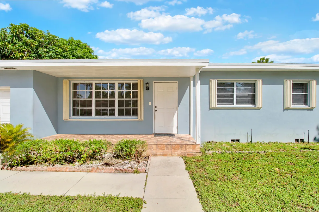 1744 Crestwood Boulevard, Lake Worth, FL 33460 Property for sale