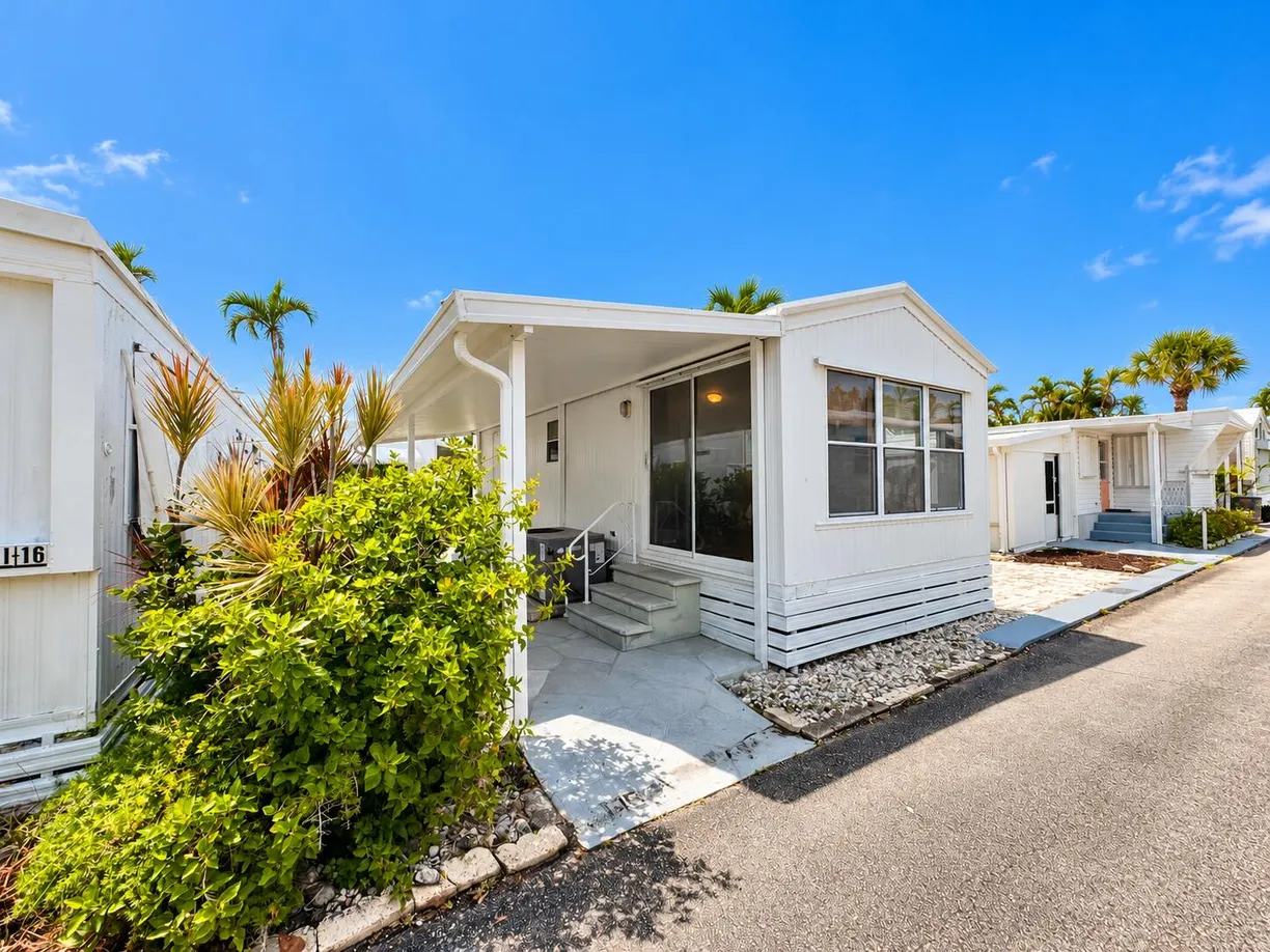 15 HIBISCUS Drive #I, Briny Breezes, FL 33435 Property for sale