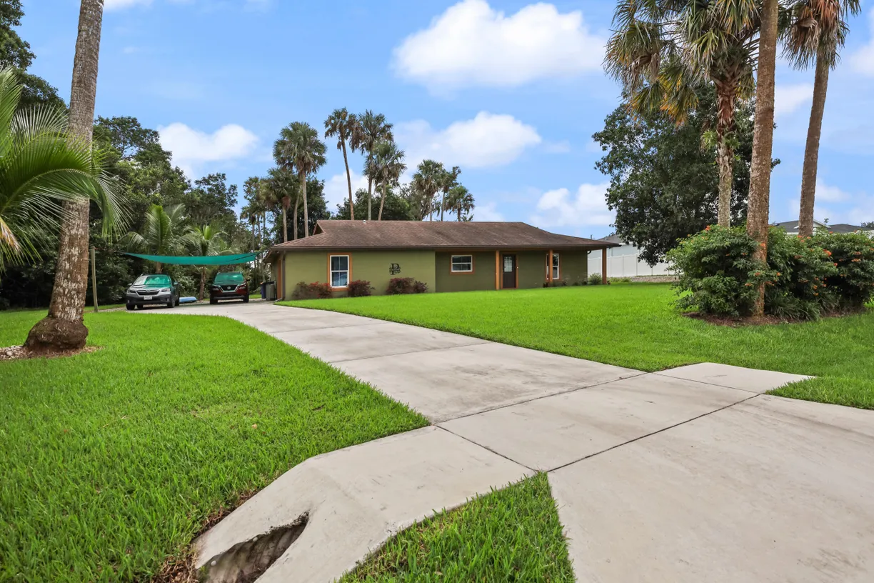 15440 SW Palm Drive, Indiantown, FL 34956 Property for sale