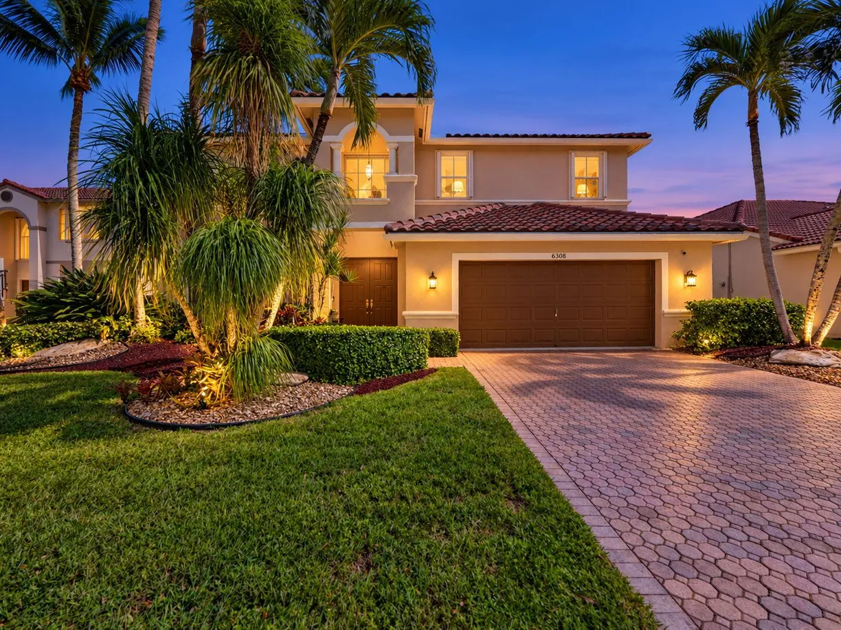 6308 Shadow Tree Lane, Lake Worth, FL 33463 Property for sale