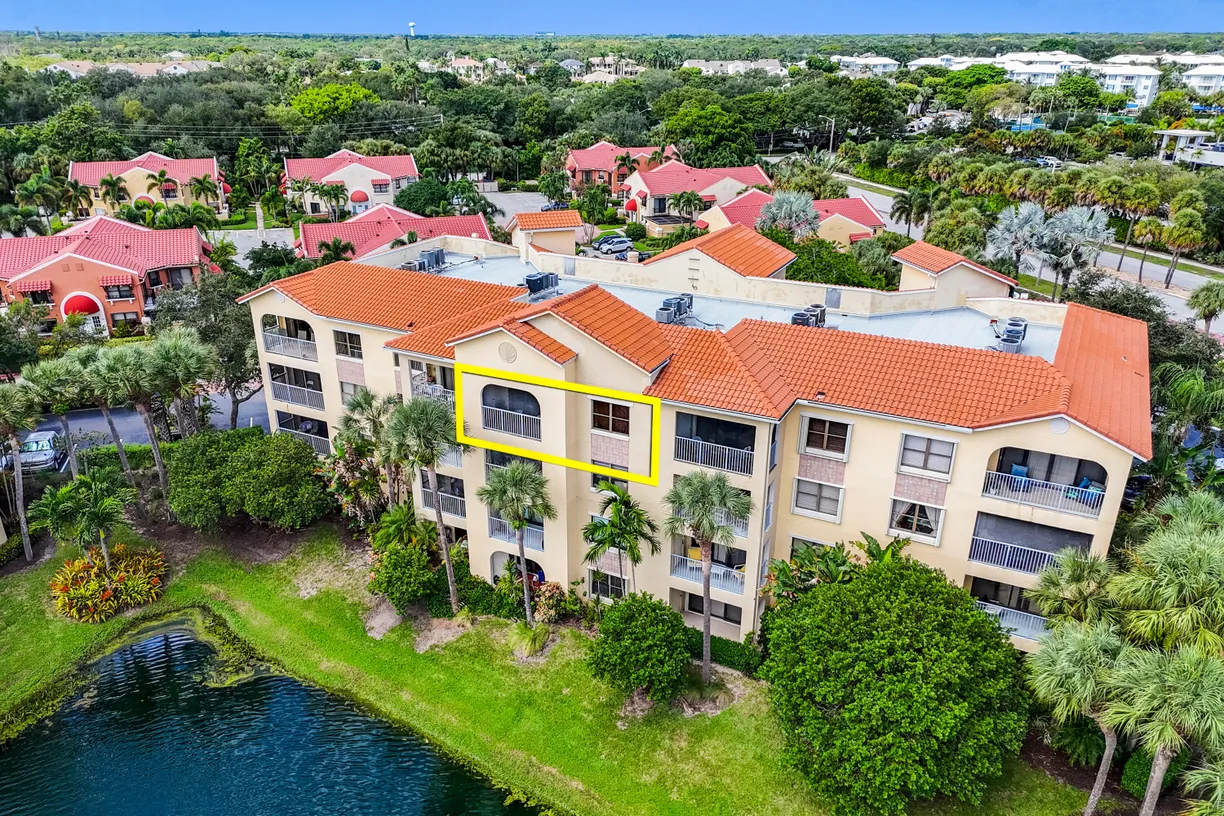 200 UNO LAGO Drive #403, Juno Beach, FL 33408 Property for sale