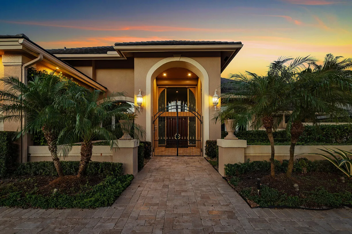 7235 QUEENFERRY Circle, Boca Raton, FL 33496 Property for sale