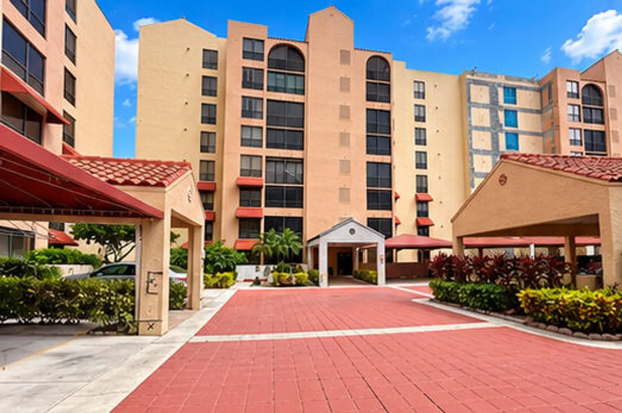 7153 PROMENADE Drive #702, Boca Raton, FL 33433 Property for sale