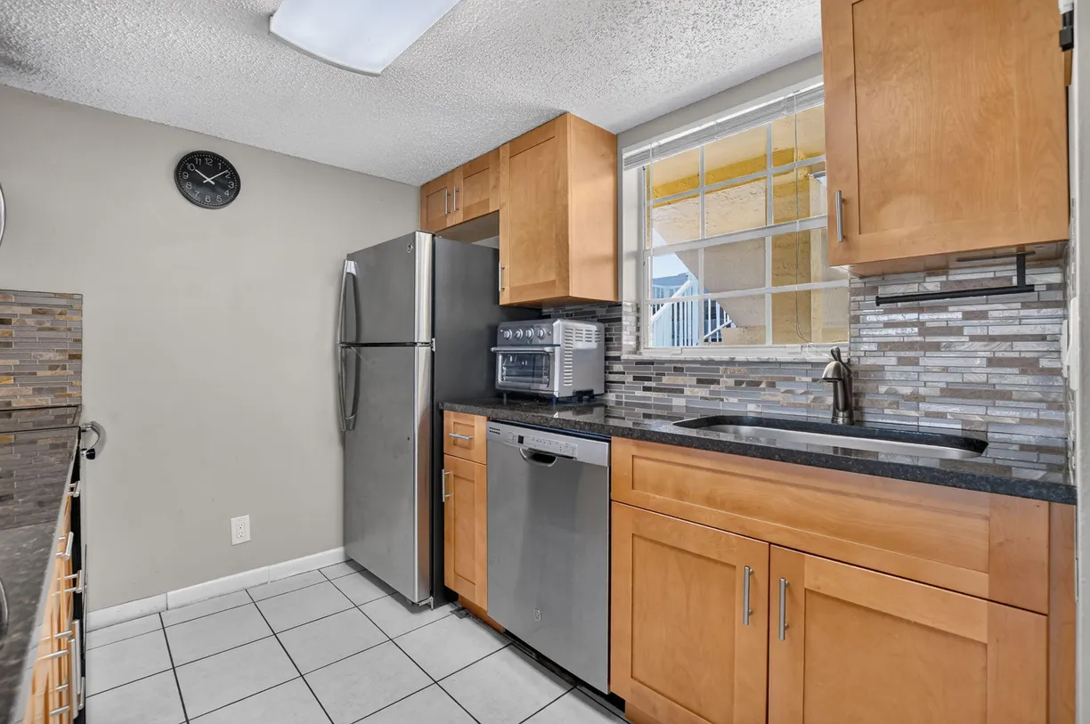 6284 La Costa Drive #E, Boca Raton, FL 33433 Property for sale