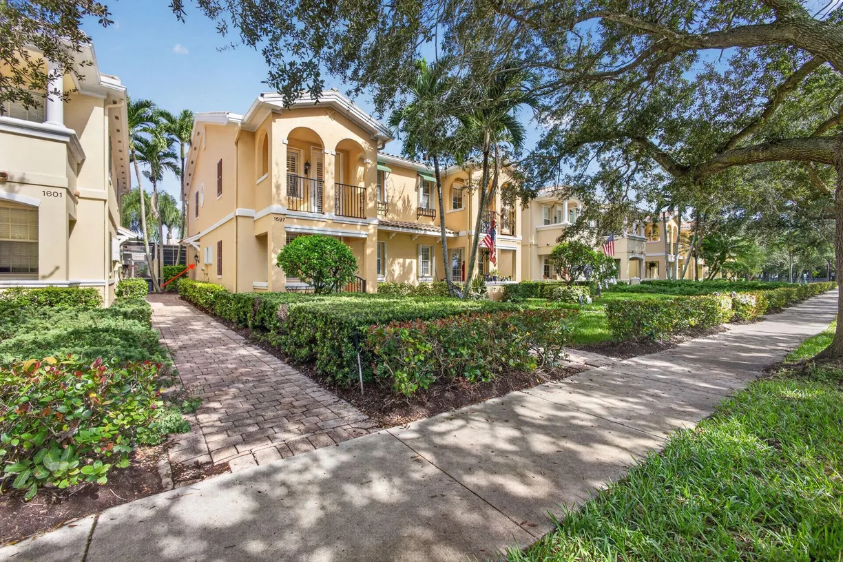 1597 JEAGA Drive, Jupiter, FL 33458 Property for sale