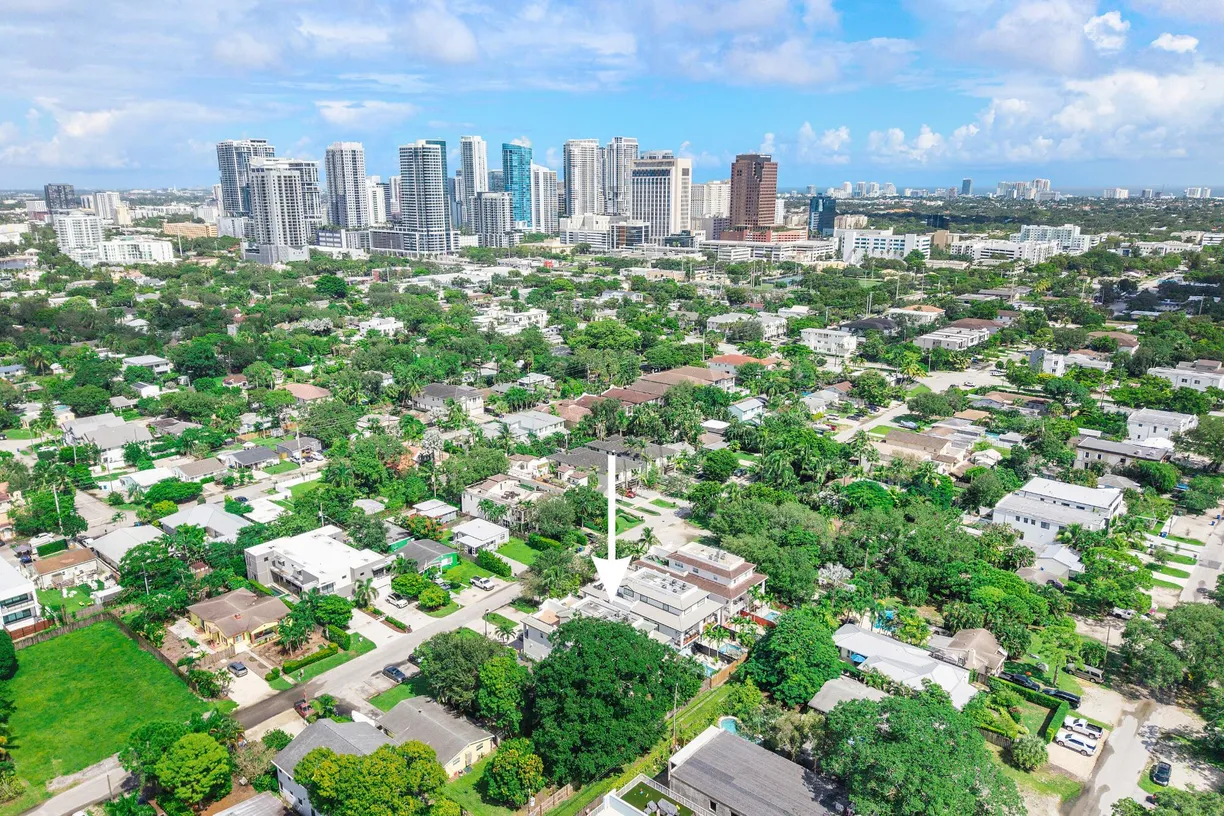 612 SW 10th Street, Fort Lauderdale, FL 33315 Property for sale