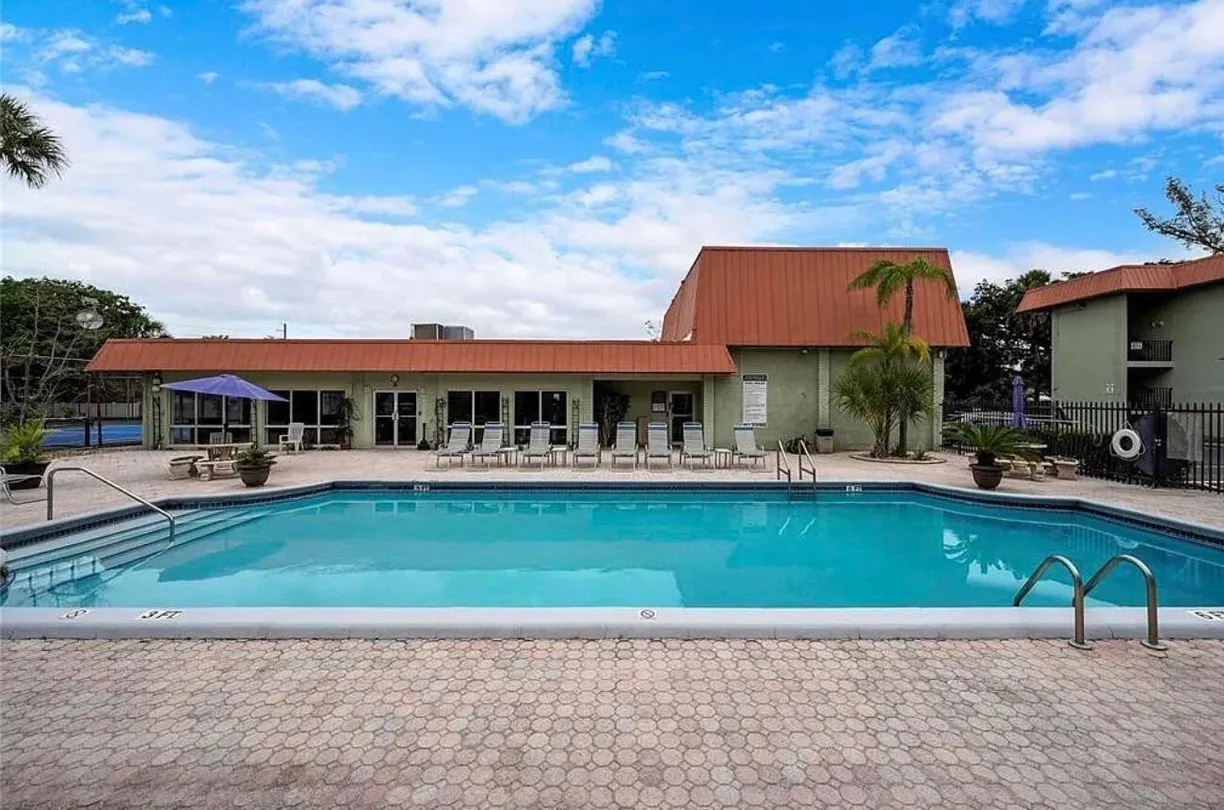 801 W Oakland Park Boulevard #B10, Oakland Park, FL 33311 Property for sale