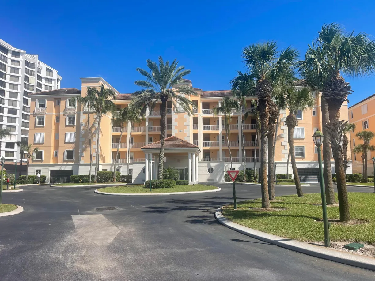 3036 WINDWARD Drive #1306, Fort Pierce, FL 34949 Property for sale