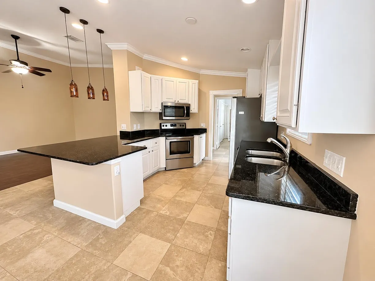11215 SW Pembroke Drive, Port St Lucie, FL 34987 Property for sale