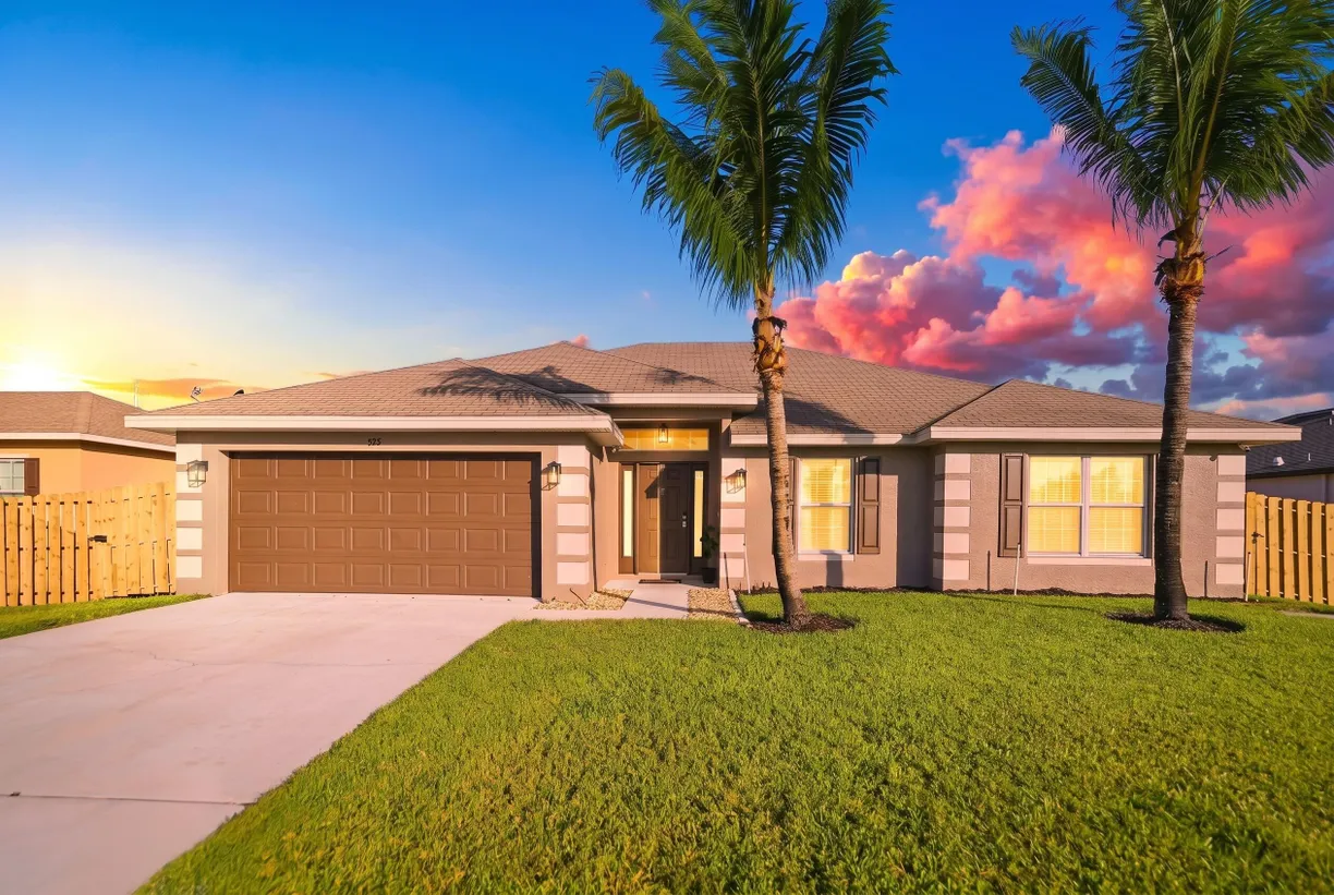 525 SW HALDEN Avenue, Port St Lucie, FL 34953 Property for sale