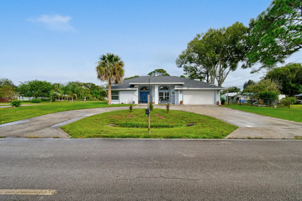 6508 Kings Highway, Fort Pierce, FL 34951 Property for sale