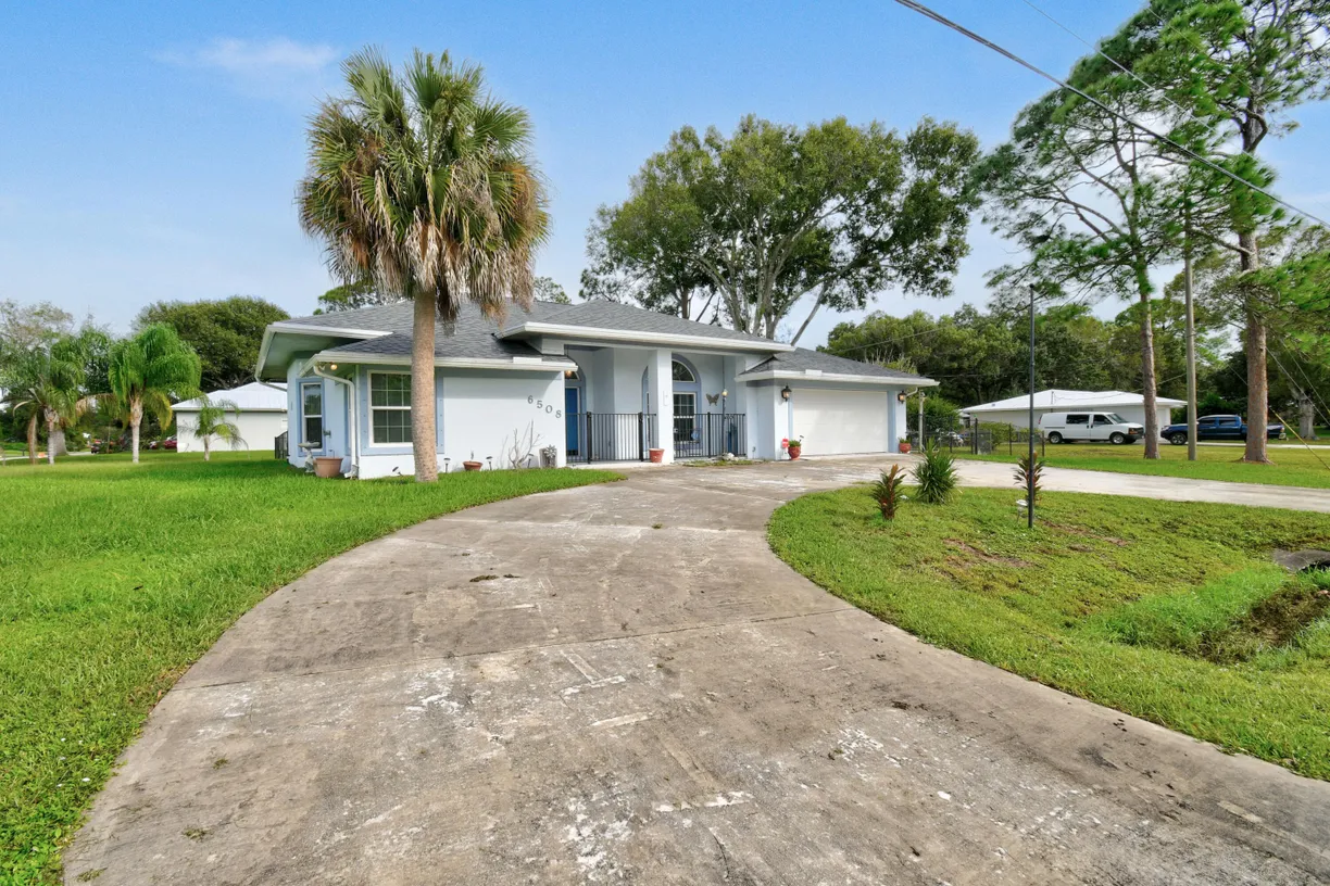 6508 Kings Highway, Fort Pierce, FL 34951 Property for sale