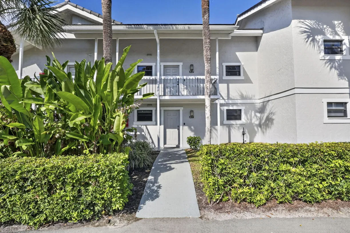 11863 Wimbledon Circle #416, Wellington, FL 33414 Property for sale