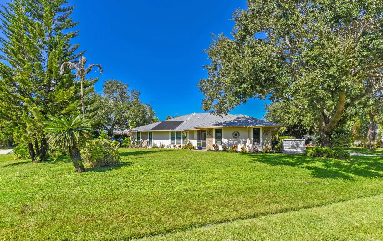 3098 SE BUR Street, Port St Lucie, FL 34952 Property for sale