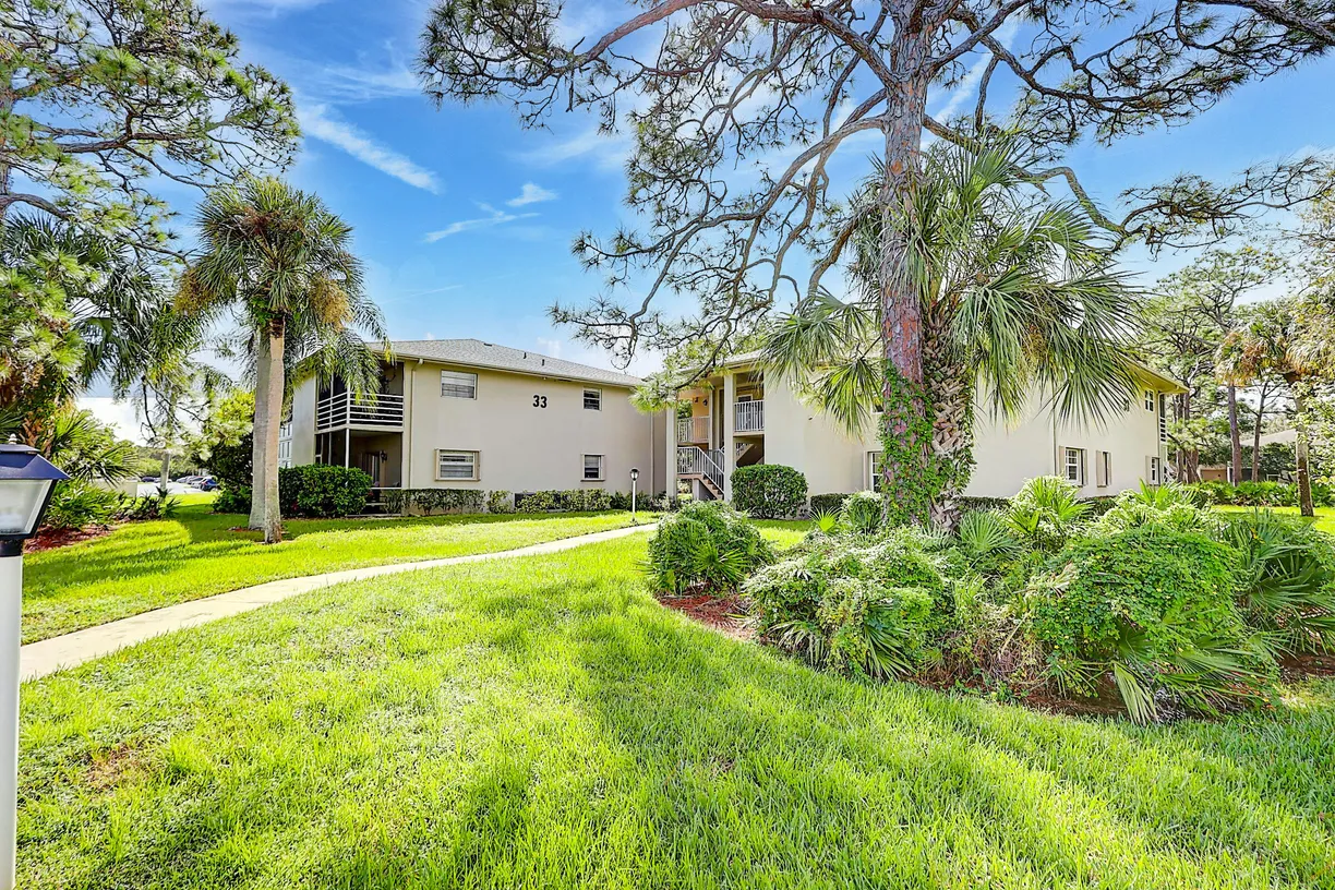 33 LAKE VISTA Trail #206, Port St Lucie, FL 34952 Property for sale